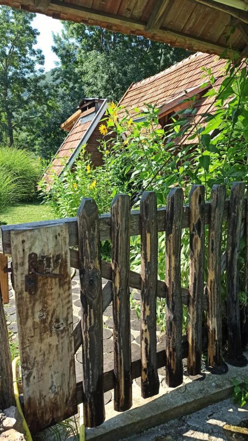 Bungalov Cozy Una Kulen Vakuf Luaran gambar